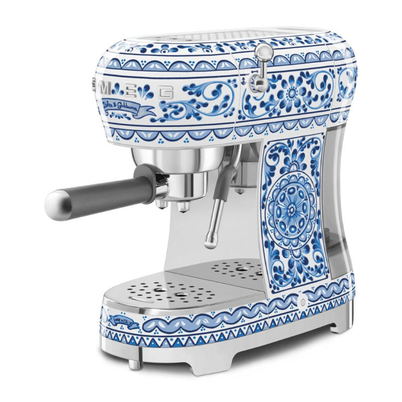 Smeg ECF02DGBEU Aparat za kavu