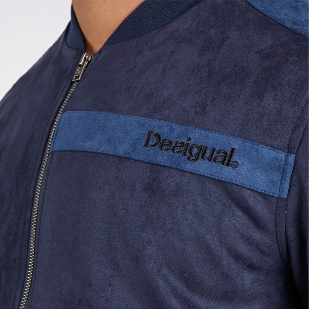 Jakna — DESIGUAL