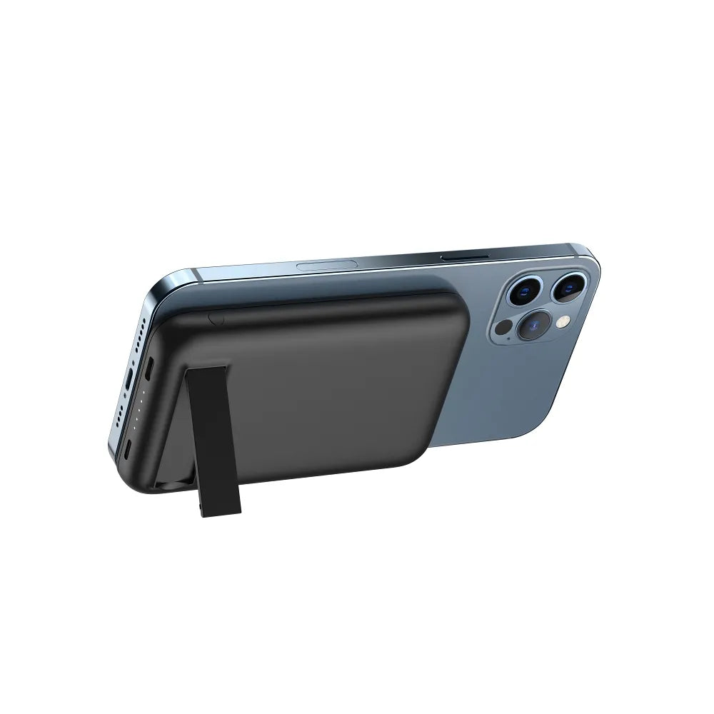 POWER BANK VEGER MagOn Kick z induktivnim polnjenjem podpira polnjenje z MagSafe 15W - 5 000mAh PD 20W črna