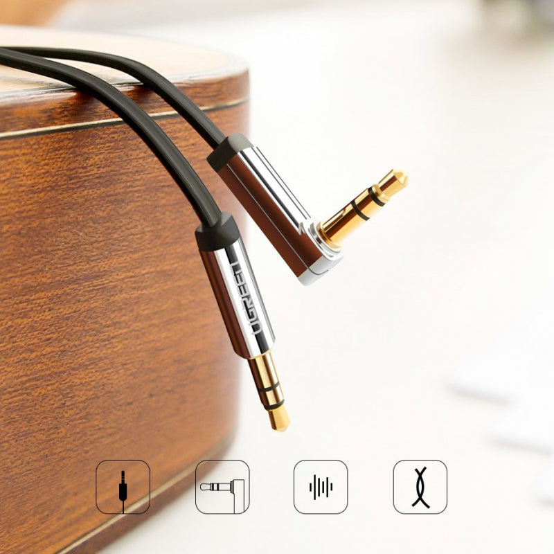 UGREEN 3,5 mm na 3,5 mm avdio kabel kotni 1 m črn