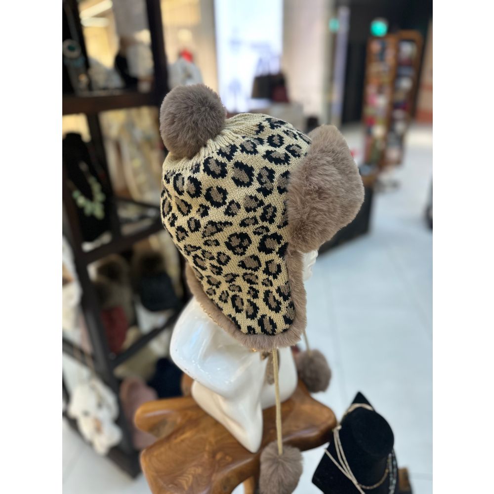 Kapa zimska leopardja