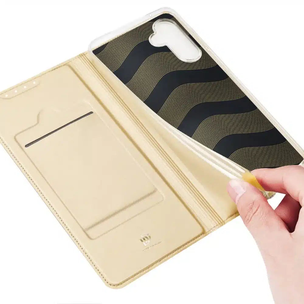 DUX DUCIS Skin Pro – preklopna torbica za Samsung Galaxy A34 zlate barve