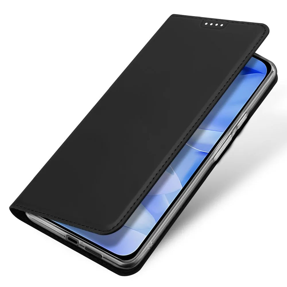 DUX DUCIS SKIN PRO preklopna torbica za iPhone 16e (SE 4 2025) črna