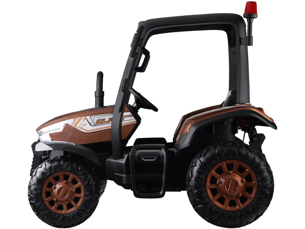 Veliki traktor s prikolicom 4×4 – smeđi