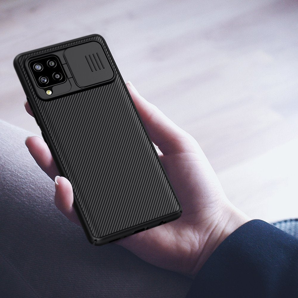 Nillkin CamShield Pro vzdržljiva torbica z zaščitnim ščitnikom za kamero za Samsung Galaxy A42 5G črna