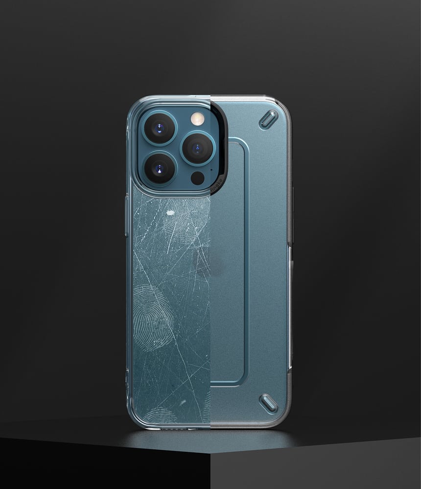 Ringke UX vzdržljivo trdo ohišje za iPhone 13 Pro prozorno