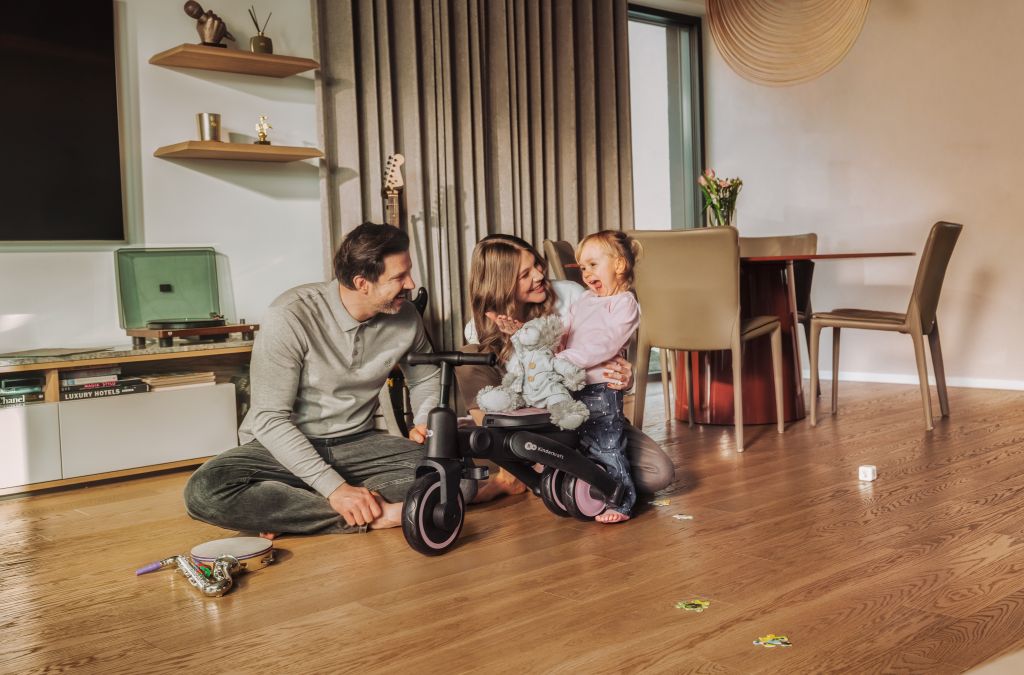 Kinderkraft Sklopivi tricikl JAZZ 3, Beige