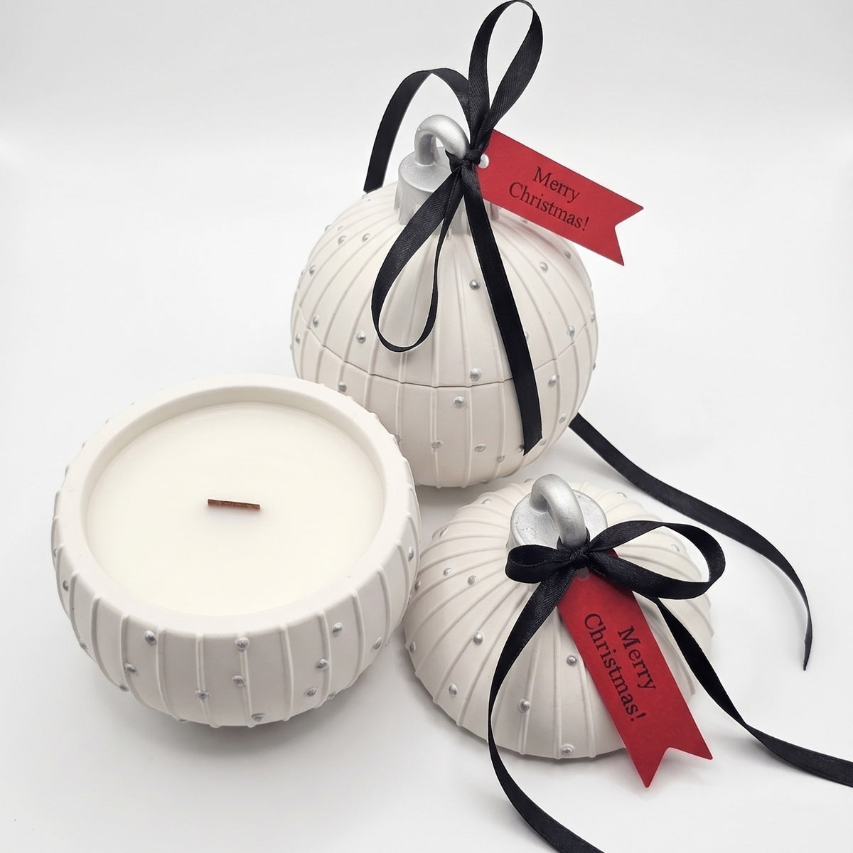 Svijeća Christmas Bauble Charming - Bijela / Srebrna / Zimsko Čudo KP41602