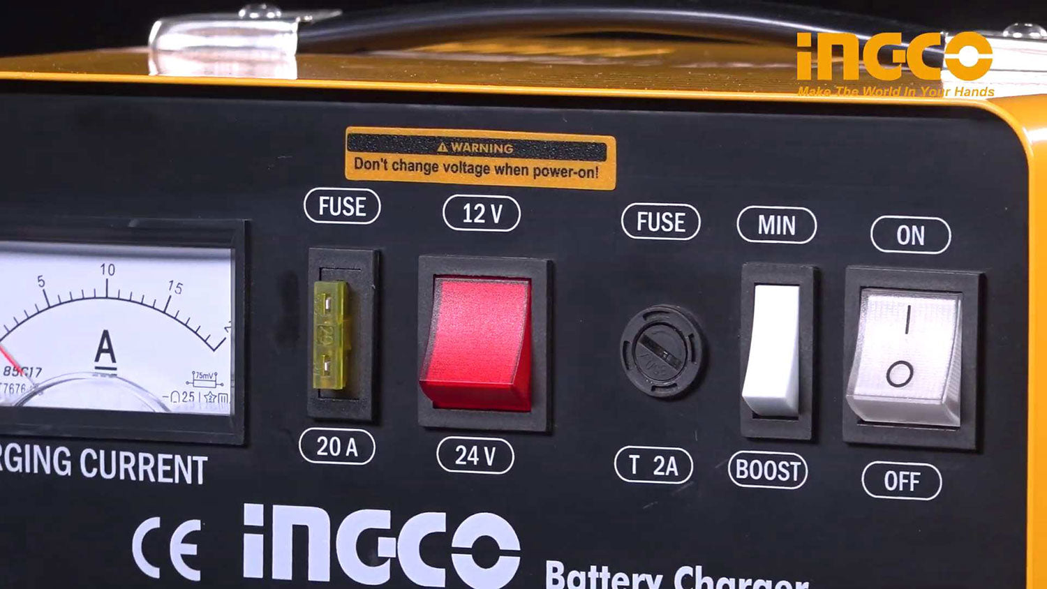 Polnilec akumulatorjev ING-CB1601 INGCO