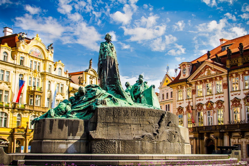 Praga, 2, 3 ali 4 nočitve za 2 osebi z zajtrkom ali polpenzionom in wellnessom v Top Hotel****