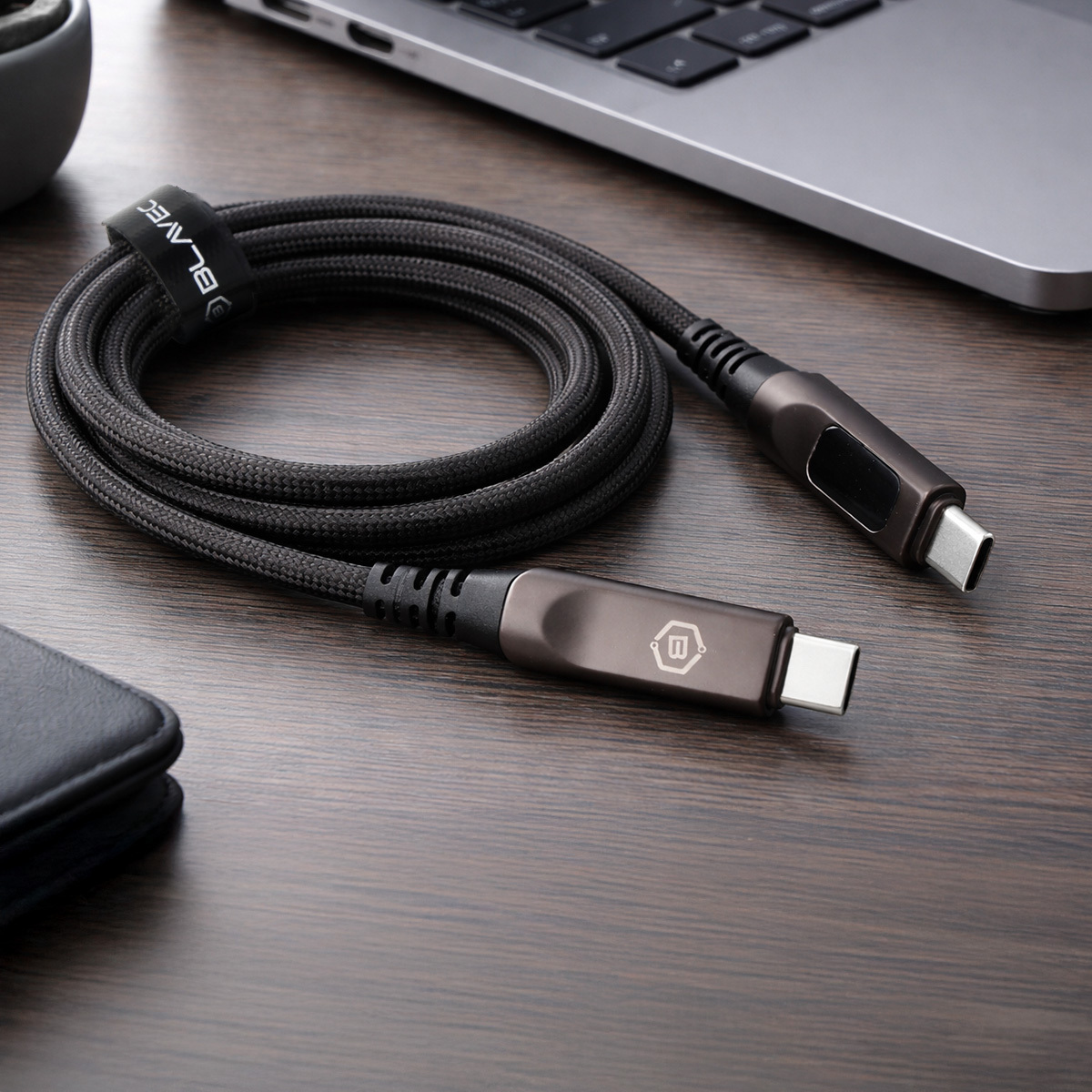 Blavec Kabel Lumix - Tip C na Tip C - PD 100W 5A LED zaslon 120 cm Apple CarPlay/Android Auto