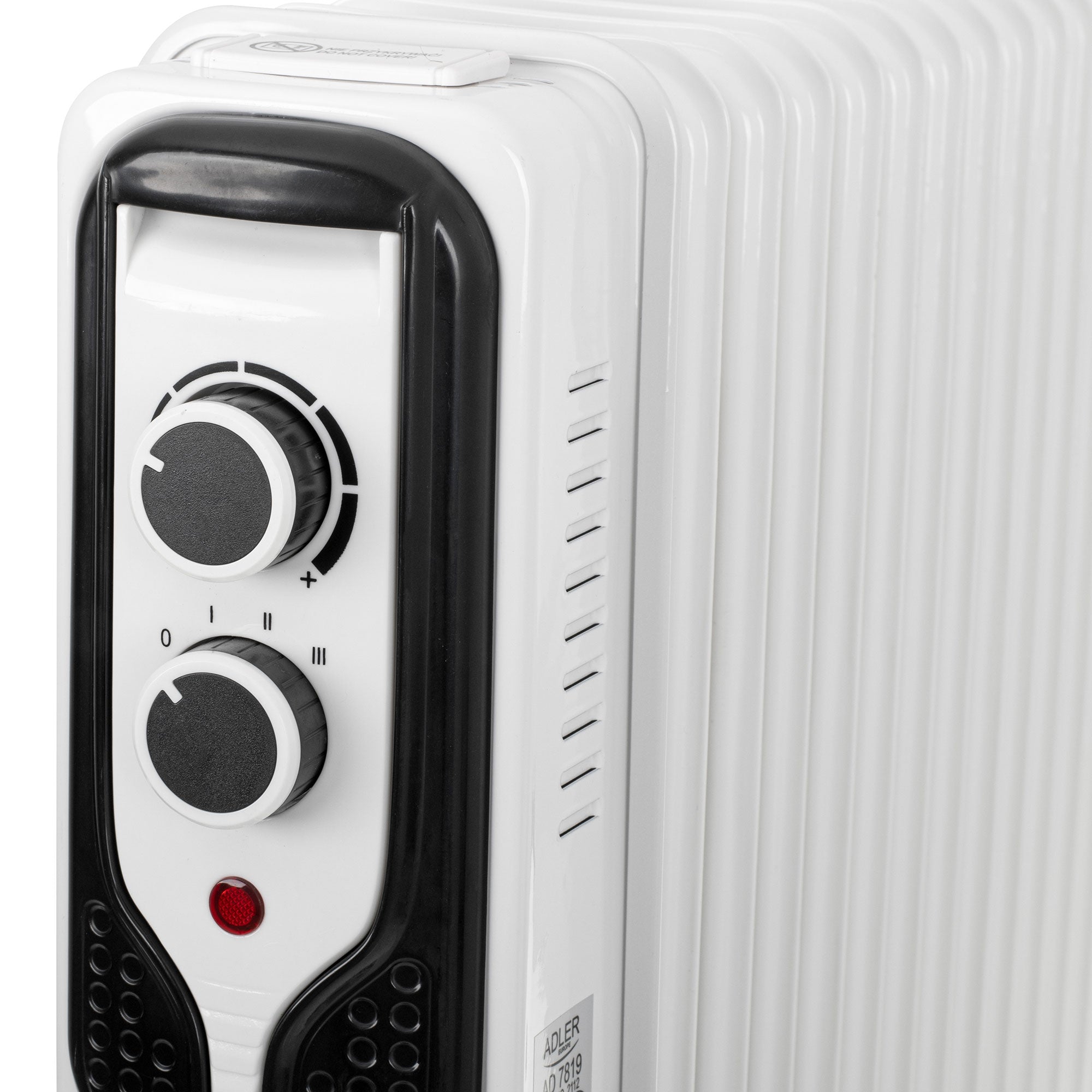 Oljni radiator AD 7818, 13 reber, 2500 W